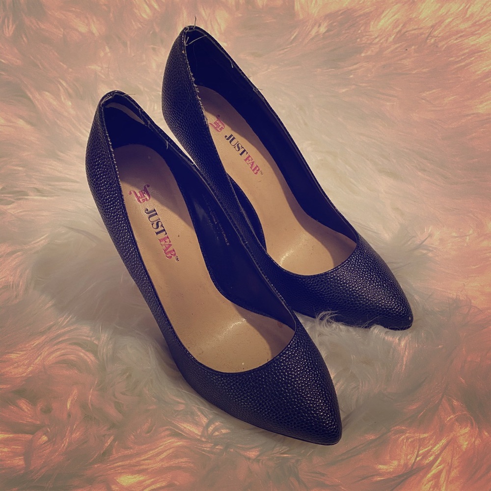 Lorin Just Fab heel